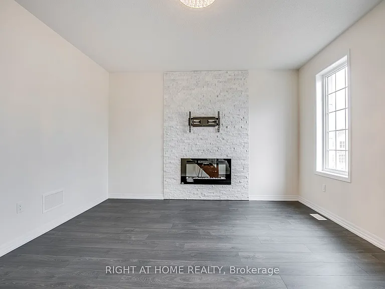 3329 Vardon Way — Photo 15