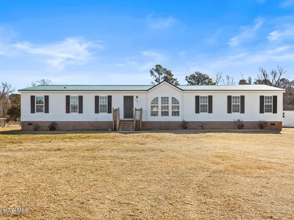 101 Magnolia Drive, Stella, NC 28582