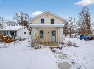 304 Marshall St, Brooklyn, MI 49230