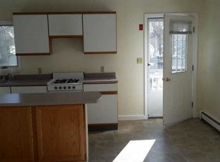 73 Charles St APT 5, Rochester, NH 03867