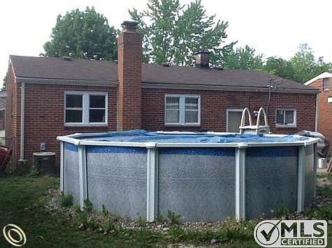 AUGUST 007.jpg