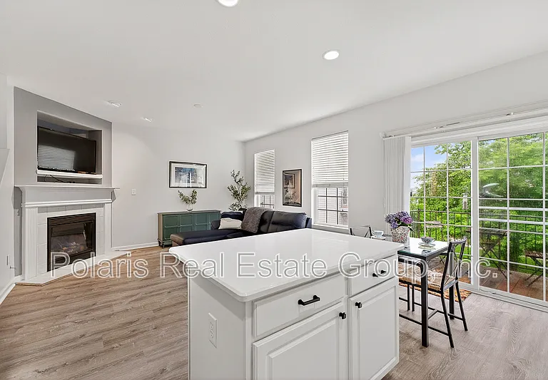 9439 Tanhurst Dr — Photo 13