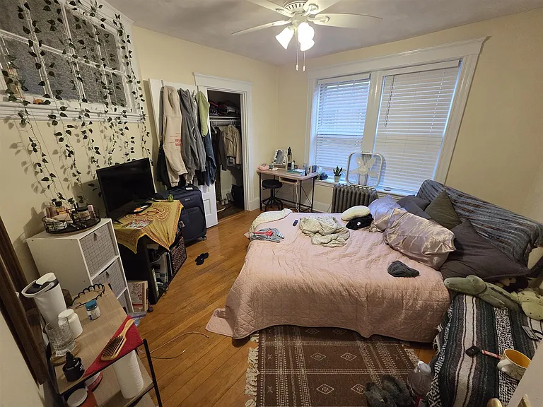 25 Fairfield St #2 — Photo 7