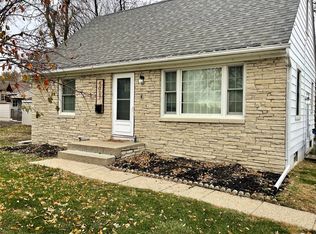 5027 Franklin Ave, Des Moines, IA 50310