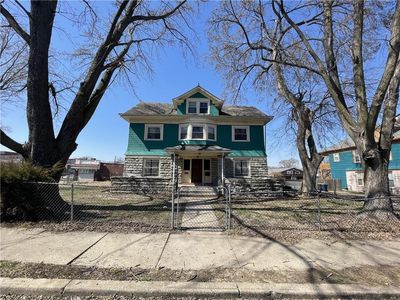 3312 Holmes St, Kansas City, MO, 64109