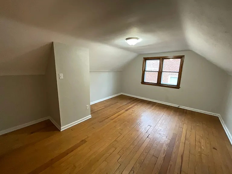 11013 Lincoln Ave — Photo 11