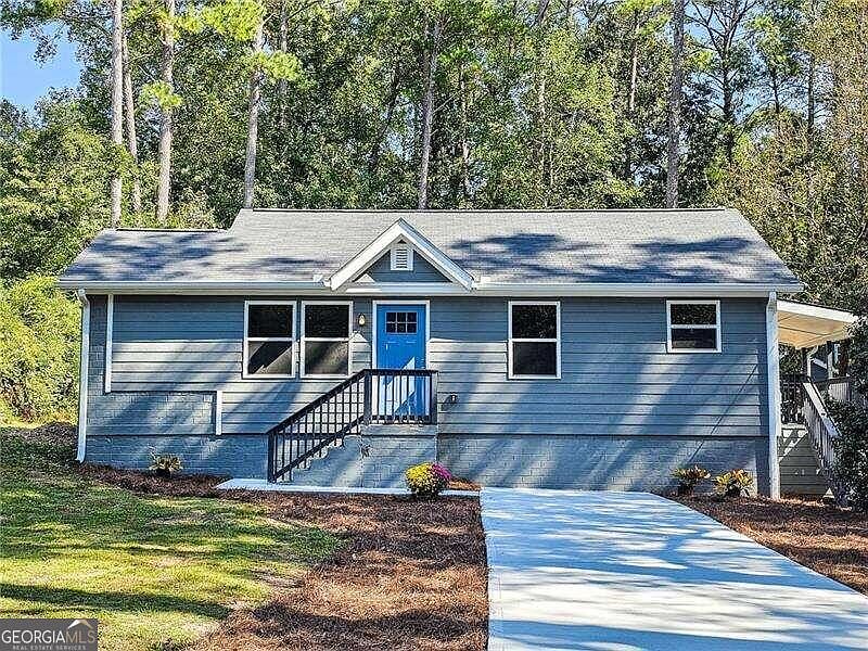 1st image of 987 McLendon Dr