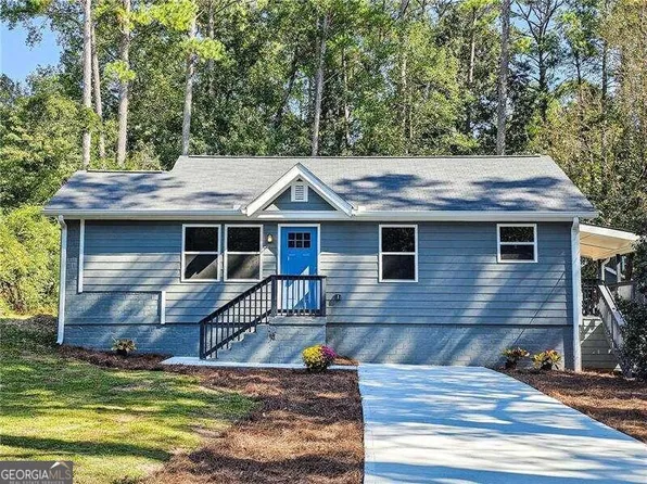 987 McLendon Dr, Clarkston, GA 30033