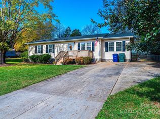 3567 Smithfield Dr NW, Conover, NC 28613