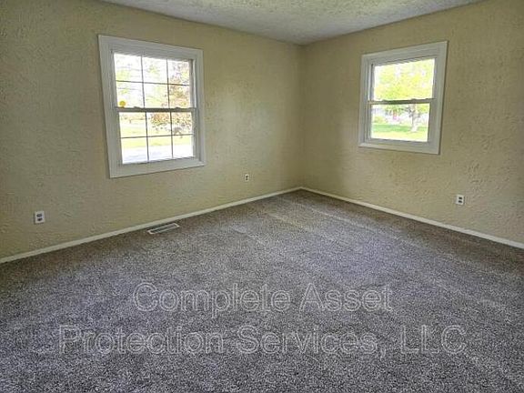 4th image of 412 Nantucket Rd