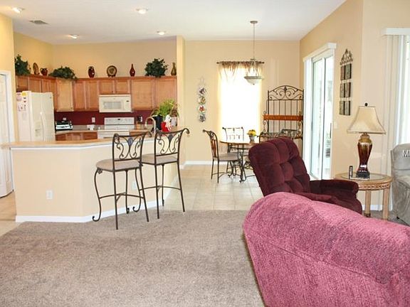 4th image of 17940 SE 125th Cir