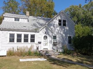 2513 33rd Ave NE, Saint Anthony, MN 55418