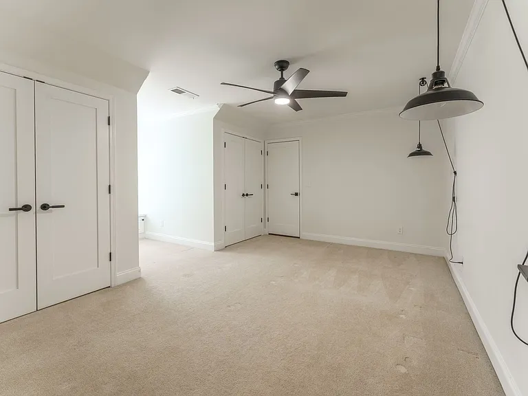214 Chandler Walk — Photo 44