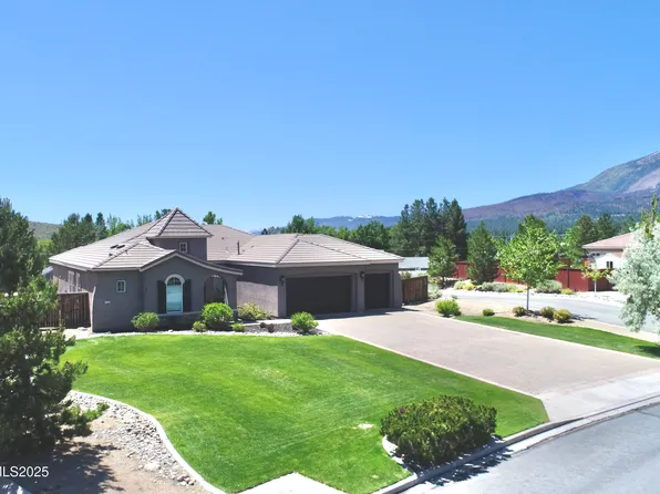 15180 Redmond Loop, Reno, NV 89511