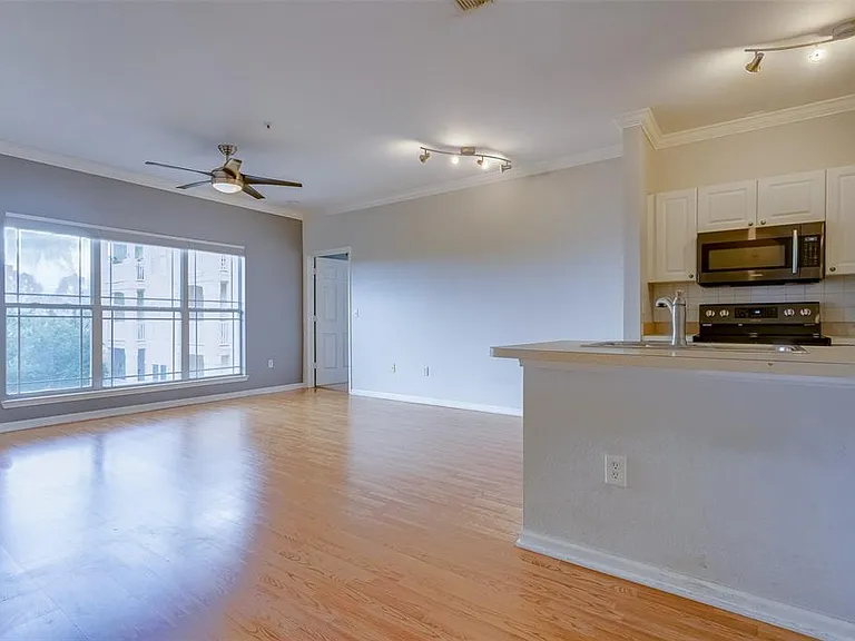 1216 S Missouri Ave #311 — Photo 5