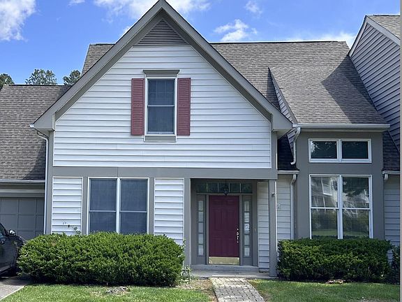 2nd image of 28484 Woods Dr