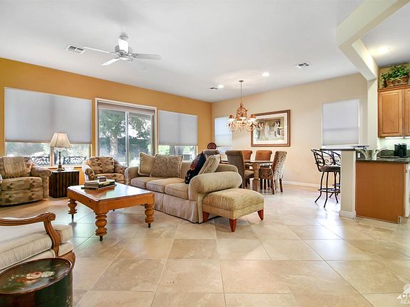 2nd image of 40413 Calle Cancun