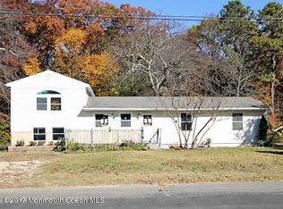 25 Morris Blvd, Bayville, NJ 08721