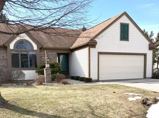 5580 W Spring Knoll Dr, Bay City, MI