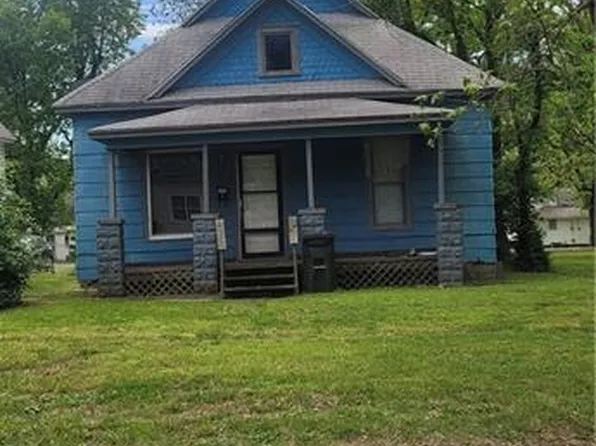 107 W Jefferson St, Pittsburg, KS 66762