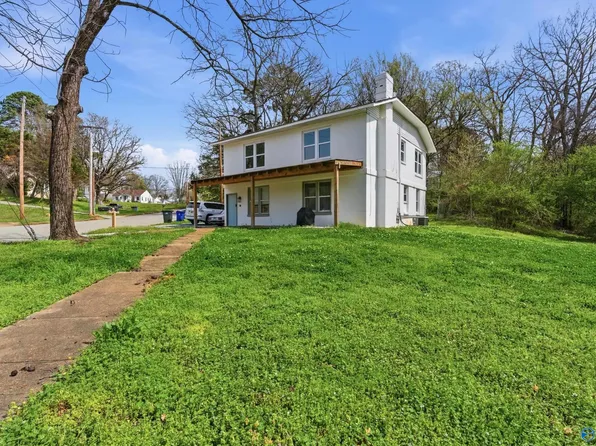 528 N Royal Ave, Florence, AL 35630