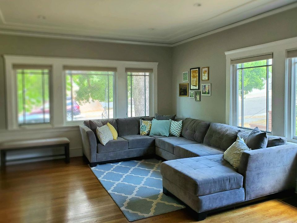 1st image of 3736 Ardley Ave