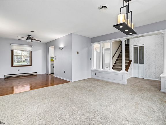 3rd image of 849 Sunset Ave