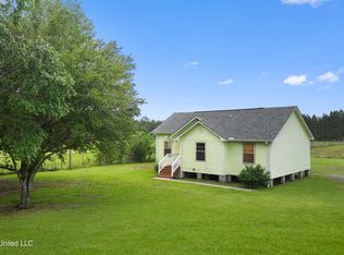 29213 J P Ladner Rd, Pass Christian, MS 39571