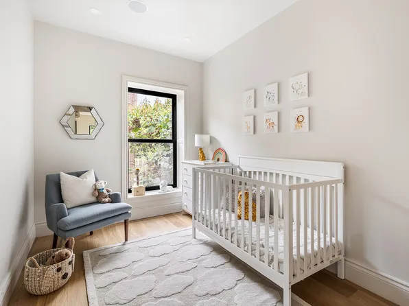 145 Stuyvesant Avenue image 11 of 23