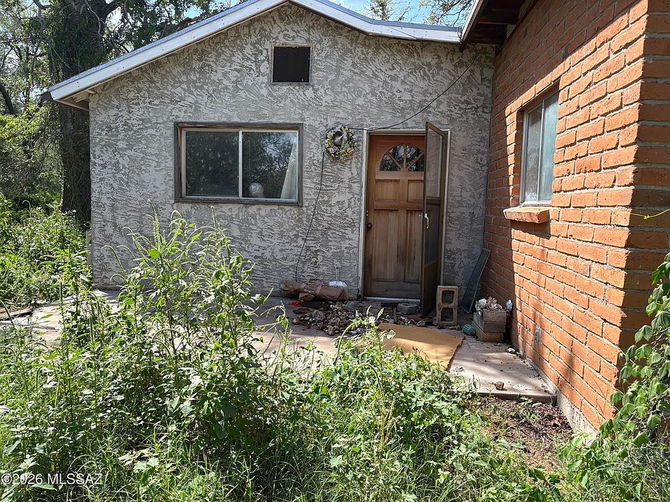 1st image of 17386 W Placer St