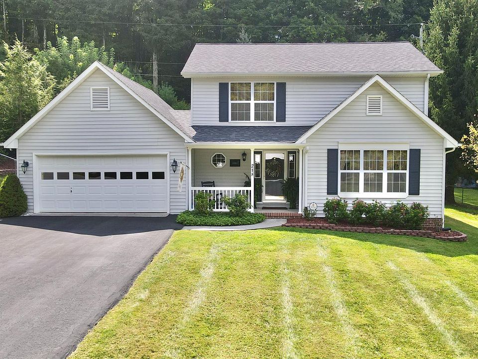 1st image of 218 Dogwood Rd