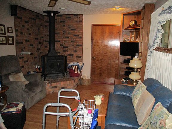 4th image of 1091 S County Road 350 W