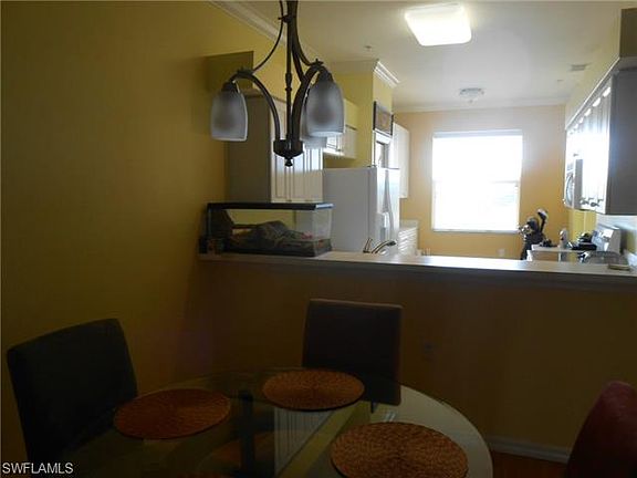 4th image of 10391 Butterfly Palm Dr APT 1044