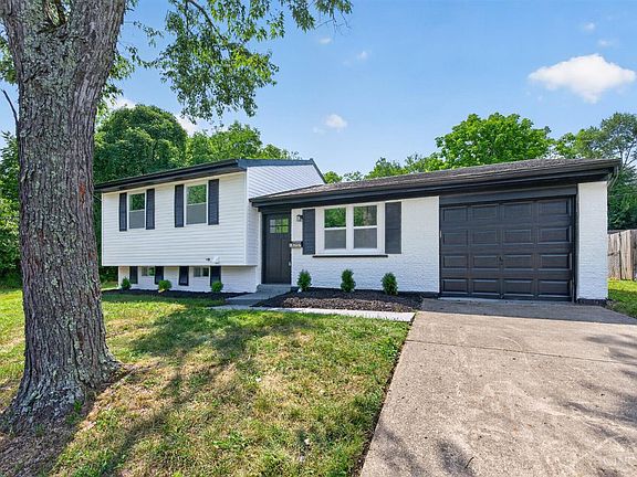 3rd image of 10757 Shadowridge Ln