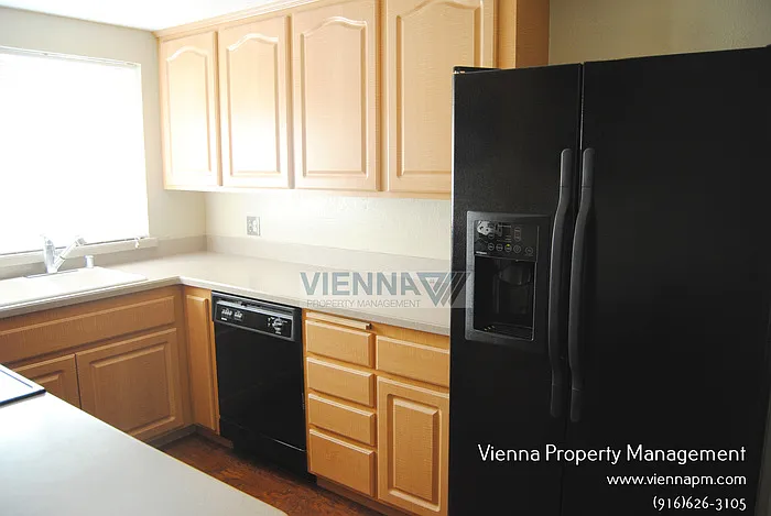 5333 Primrose Dr #31A — Photo 4