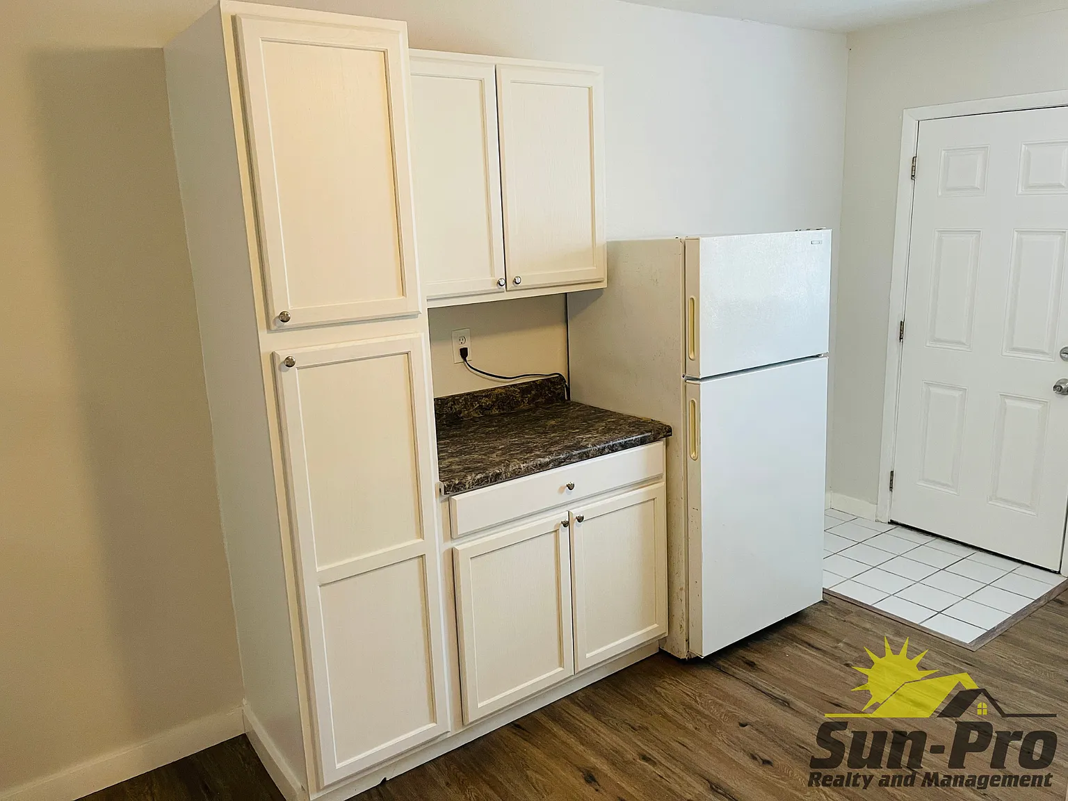 1 bed, 1.0 bath, 630 sqft, $945 — Photo 4
