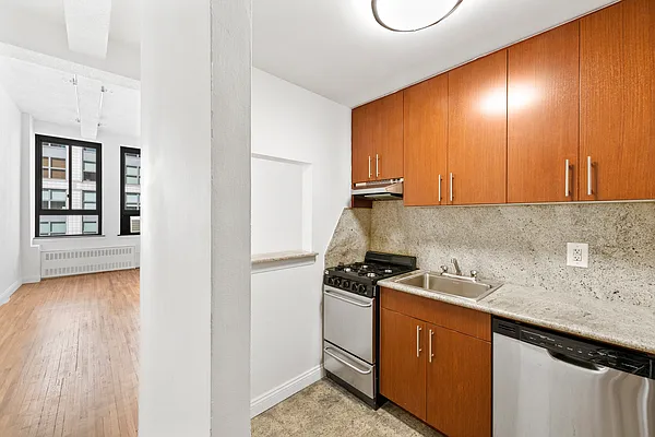 Rented by Douglas Elliman | media 10