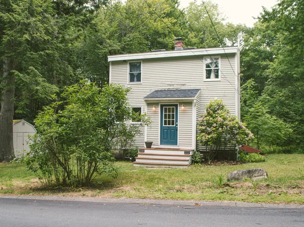 37 Pleasant Valley Road, Cumberland, ME 04021