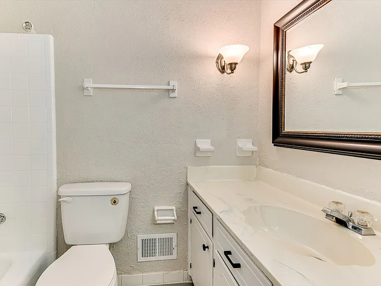 2705 Bolling Rd — Photo 39