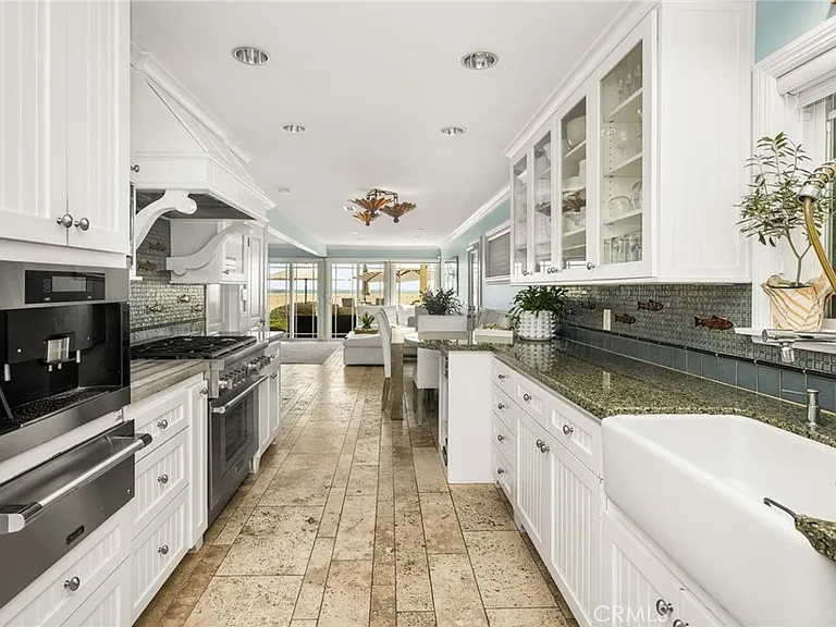 25 Surfside Ave #A — Photo 12