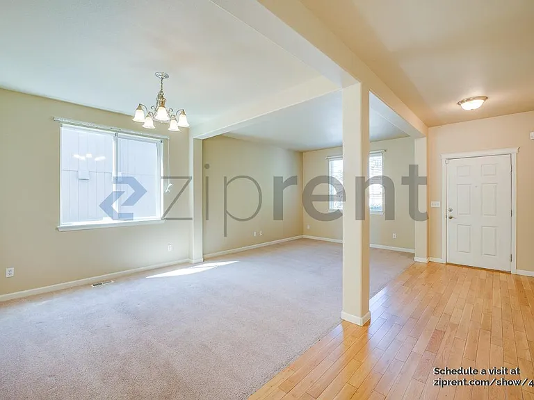 2344 Pleasanton Ct SE — Photo 4