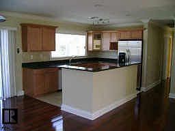3rd image of 612 Pineland Ave