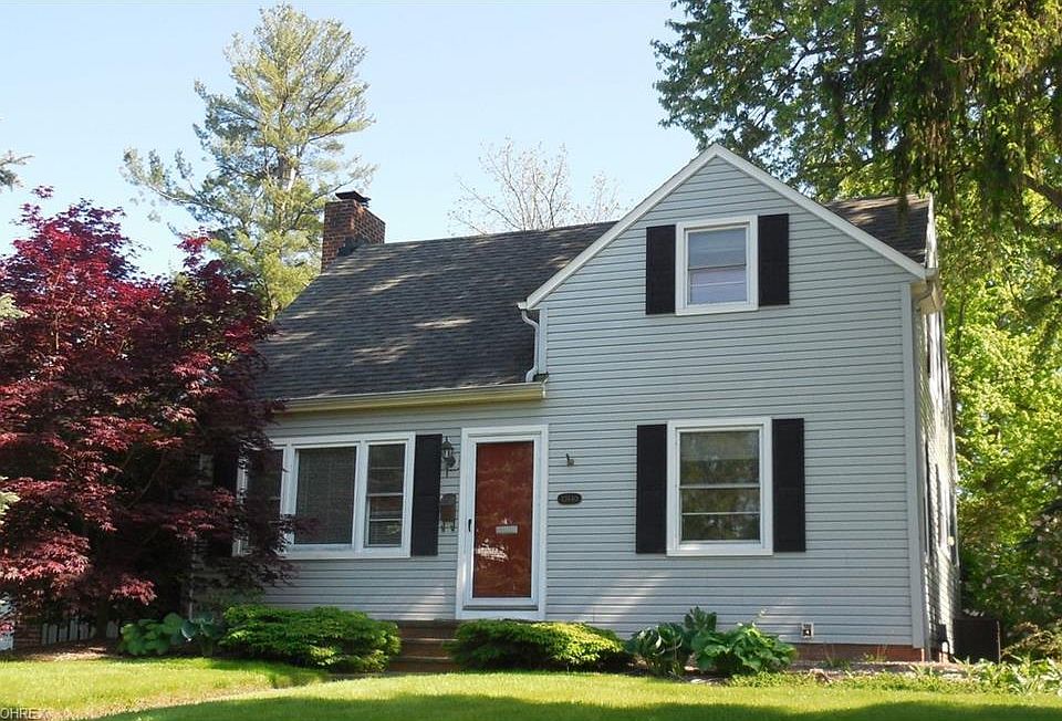 1st image of 33640 Linden Dr