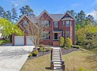 1829 Chestnut Hill Dr, Tega Cay, SC 29708