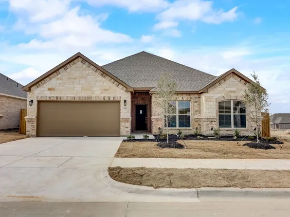 702 Lake Murray Ln, Cleburne, TX 76033