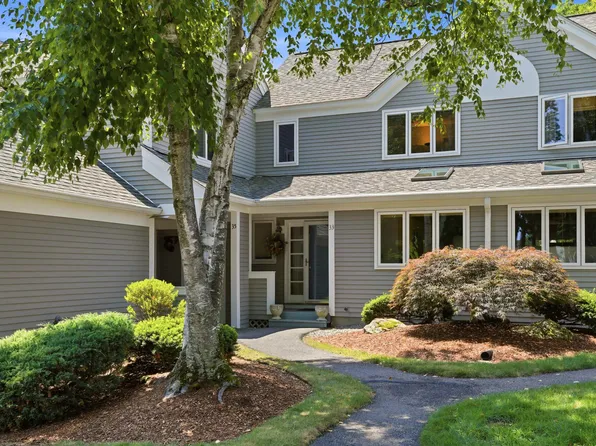 33 Larkspur Court #123, Nashua, NH 03062