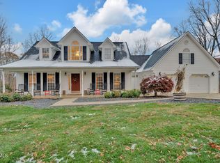 324 Golf Course Rd, Unicoi, TN 37692