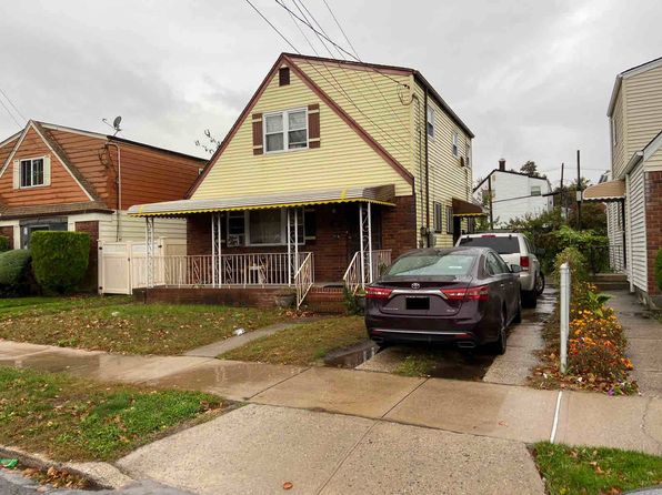11936 Springfield Blvd, Jamaica, NY 11411