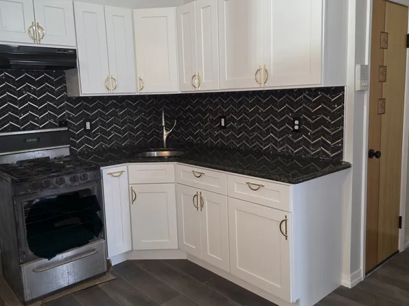 1202 13th St APT 2, North Bergen, NJ 07047