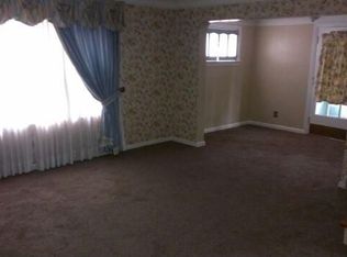 26480 Forestview Ave, Euclid, OH 44132